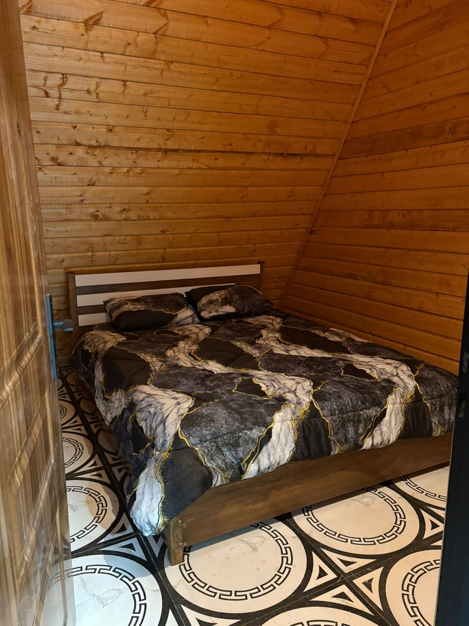 اقامتگاه شماره 3